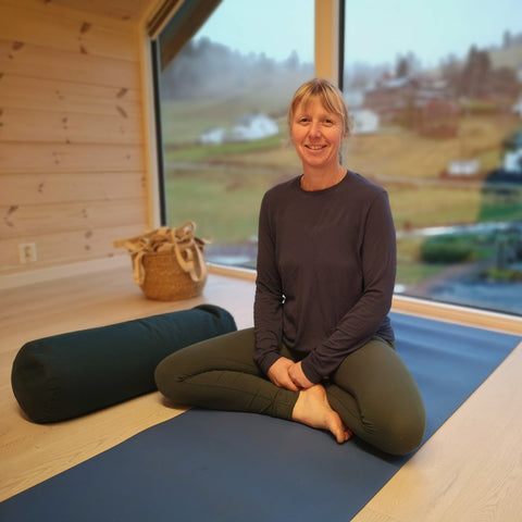 Dynamisk yoga mandag kl. 18:00-19:15 oppstart 13. oktober